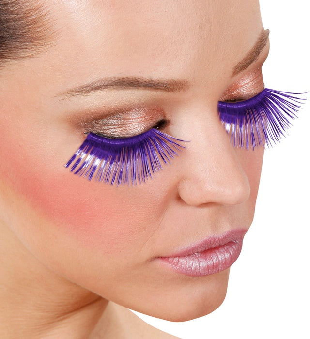 Selbstklebende, extra lange metallisierte Wimpern in sechs verschiedenen Farben