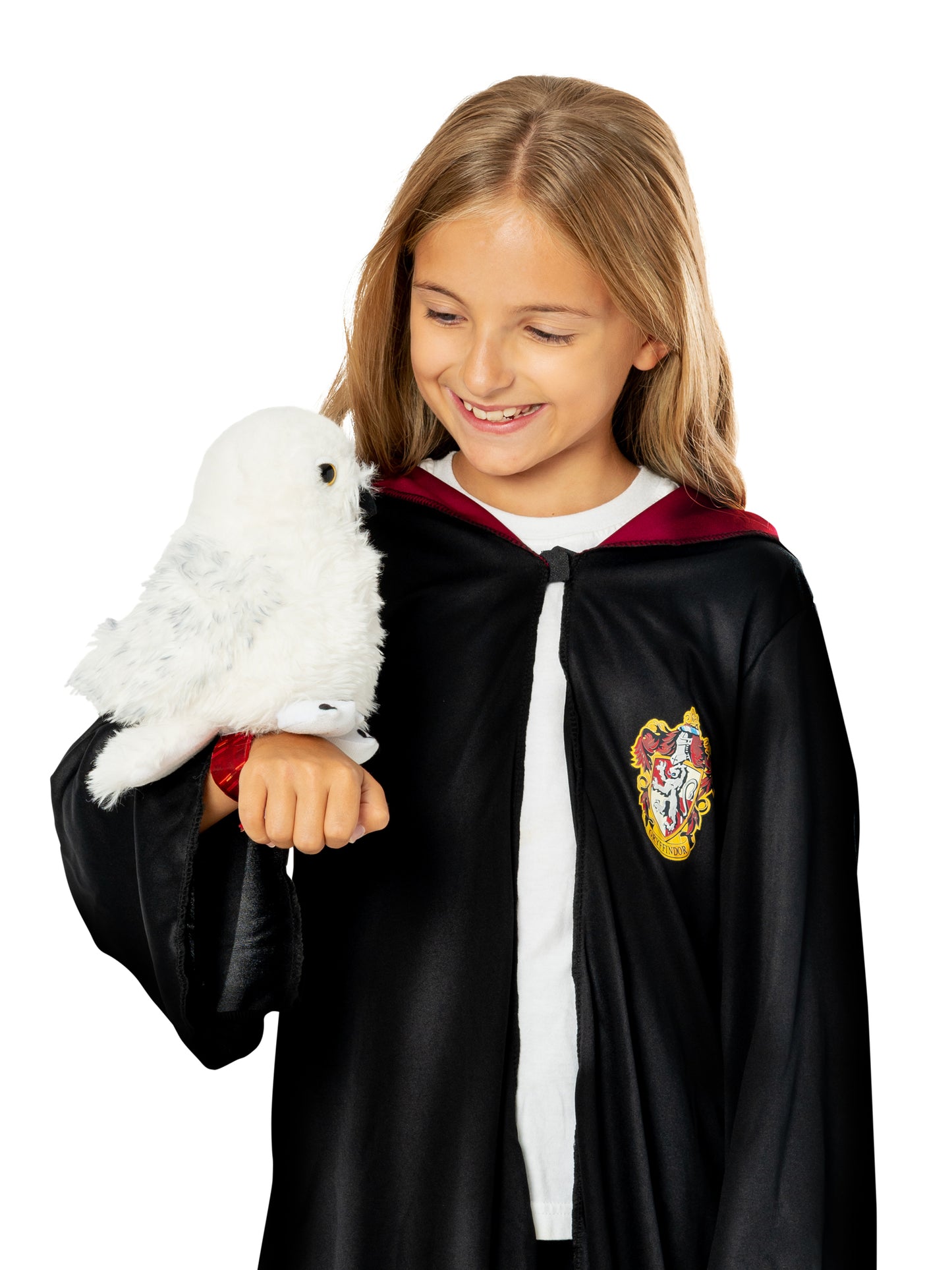 Rubies Harry Potter Hedwig Plueschfigur mit Gryffindor-Handgelenkband – Detailansicht