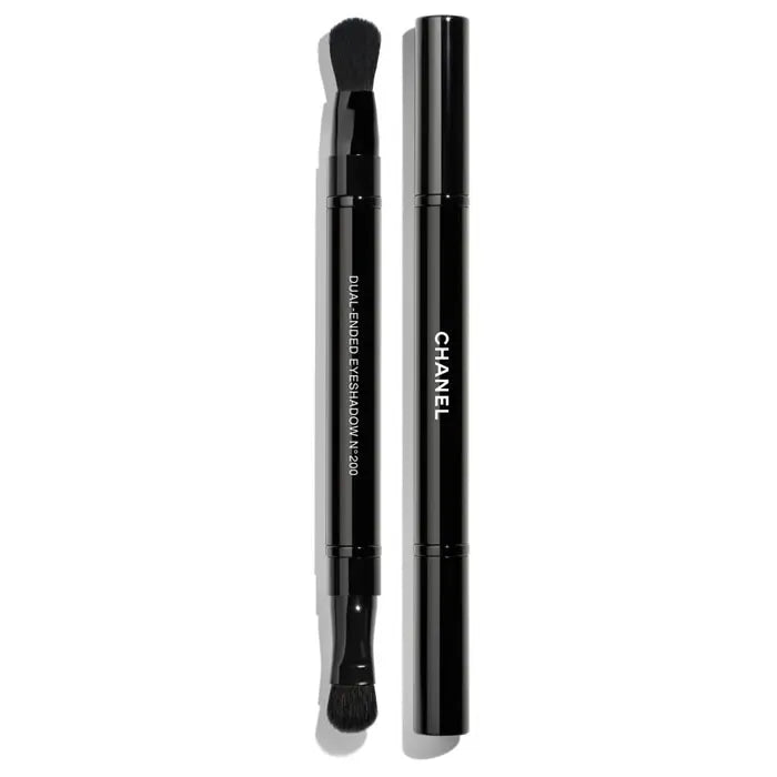 CHANEL CHANEL Retractable Dual Ended Lidschattenpinsel Nr. 200 kompakt und doppelseitig