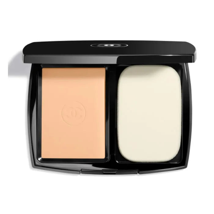 CHANEL CHANEL Ultra Le Teint Compact Kompaktpuder SPF 15 Farbton B40 Kosmetik
