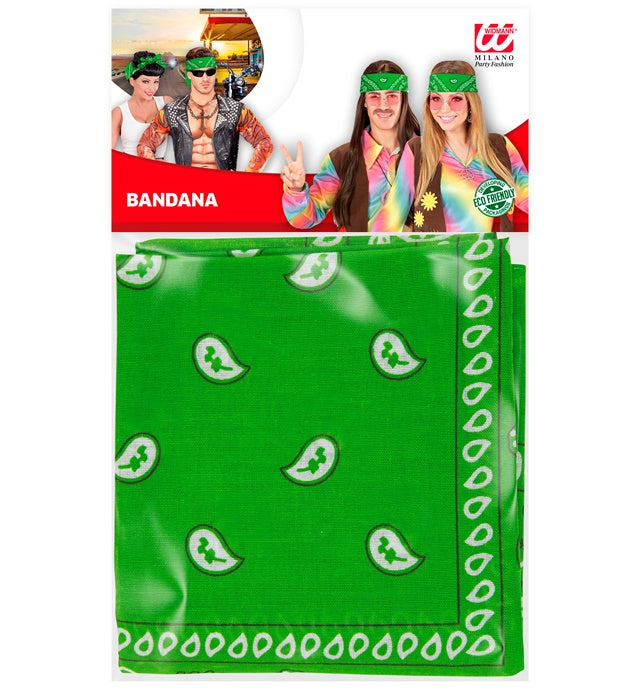 Grünes Bandana aus Baumwolle 55x55 cm auf weißem Hintergrund