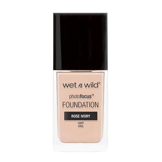 WET N WILD WET N WILD Photofocus Foundation Nude Ivory flüssige Make-up Foundation helles Beige
