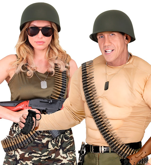 Militärset mit Helm, Gürtel mit Kugeln und Handbombe für Fasnacht