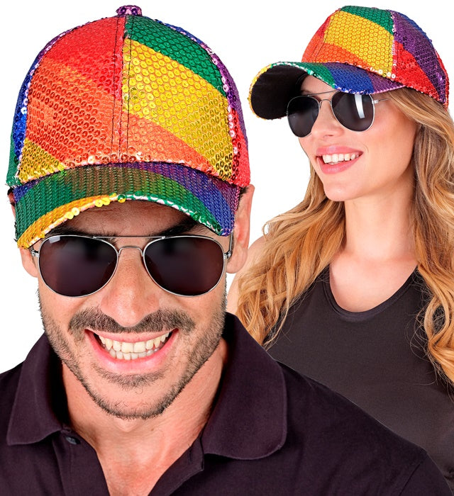 Pailletten Basecap mit schillerndem Regenbogen-Muster auf schwarzem Hintergrund