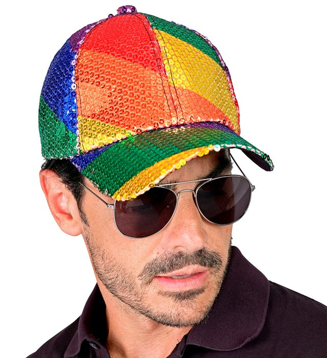 Pailletten Basecap mit schillerndem Regenbogen-Muster auf schwarzem Hintergrund