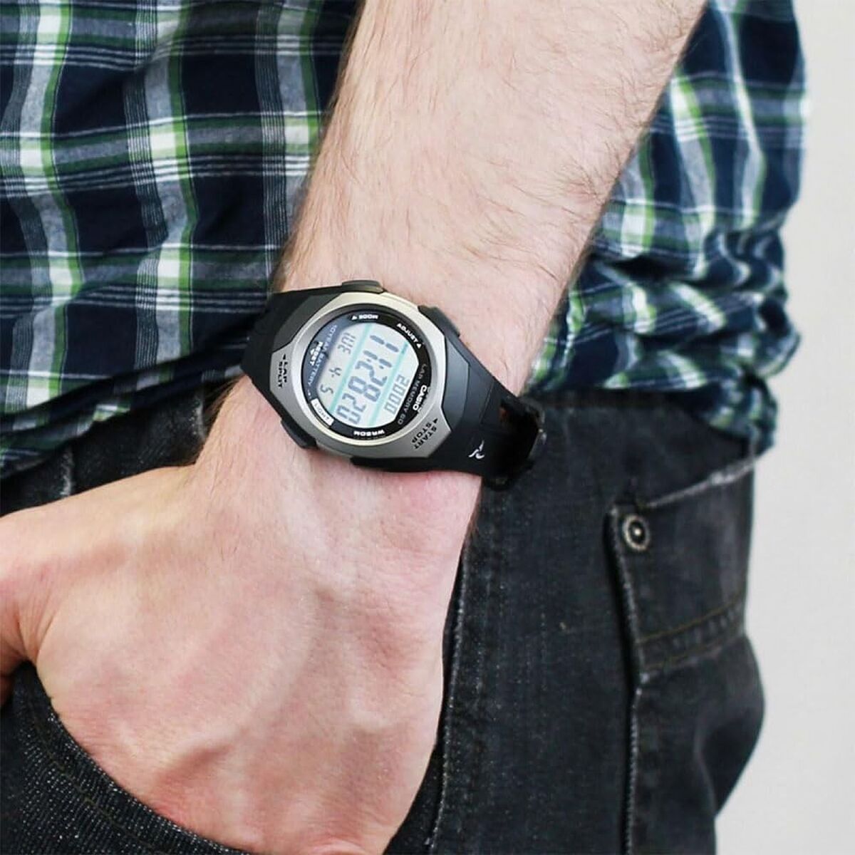 V4HF8859C45244658E746687931C6D06D4ER7472849P6