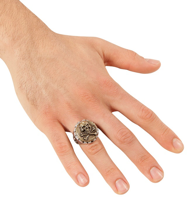 Ring mit Totenkopf und gekreuzten Knochen als Piraten-Accessoire