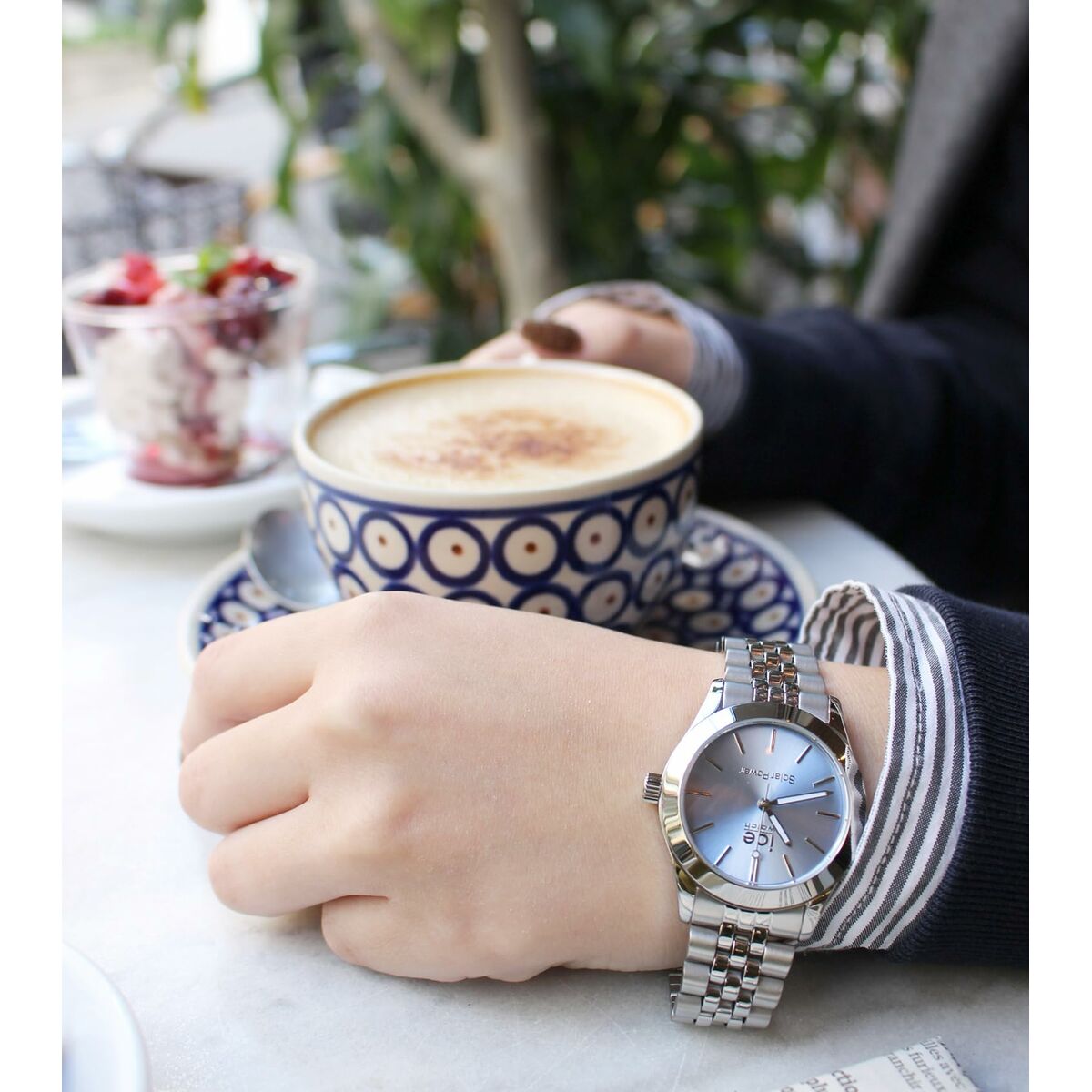 V5H3DA7D9A30FC67F4E9921C2381D5A8E4CR7194986P3