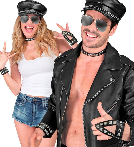 Set aus Kunstleder mit Kollier, Armband und Dianetten-Handschuhen mit Metallverzierungen