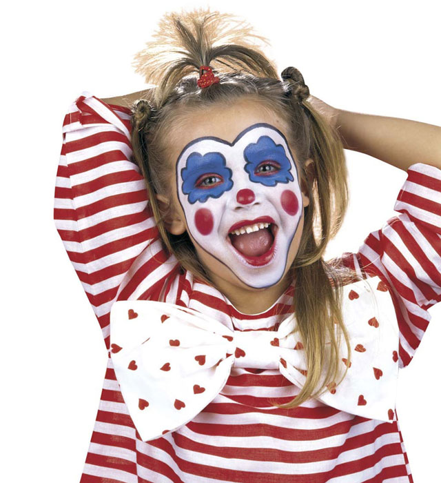 Schminkset mit verschiedenen Farben und Designs für Fasnacht und Karneval