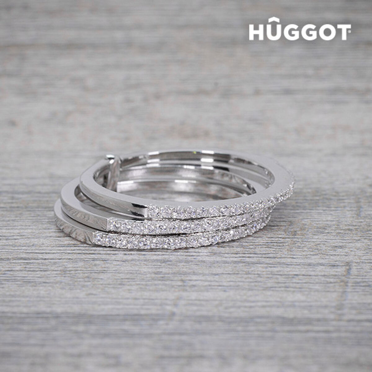 Hûggot Ring Three aus 925 Sterlingsilber mit Zirkoniasteinen – Anwendungsansicht
