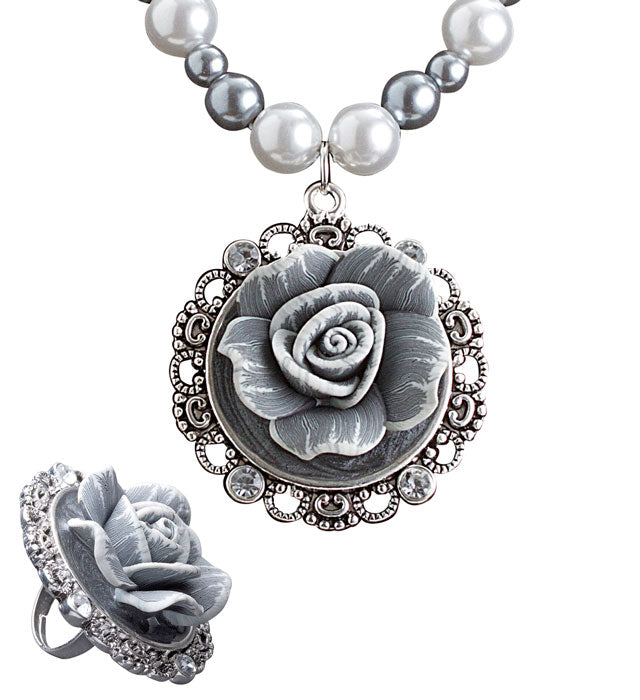 Schmuck-Set mit Perlenkette und Ring mit Kameerosen und Barockstrass