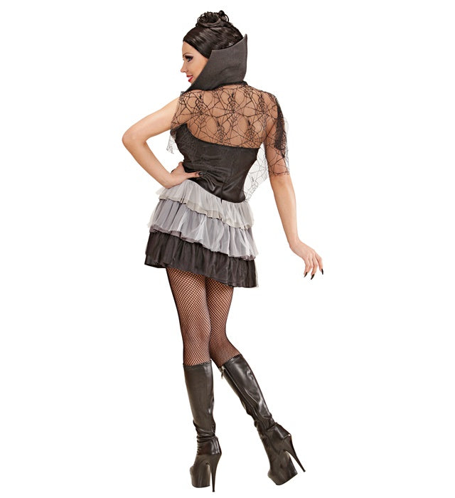Gotisches Vampirinnen-Kleid mit hohem Kragen und Kette mit Anhänger