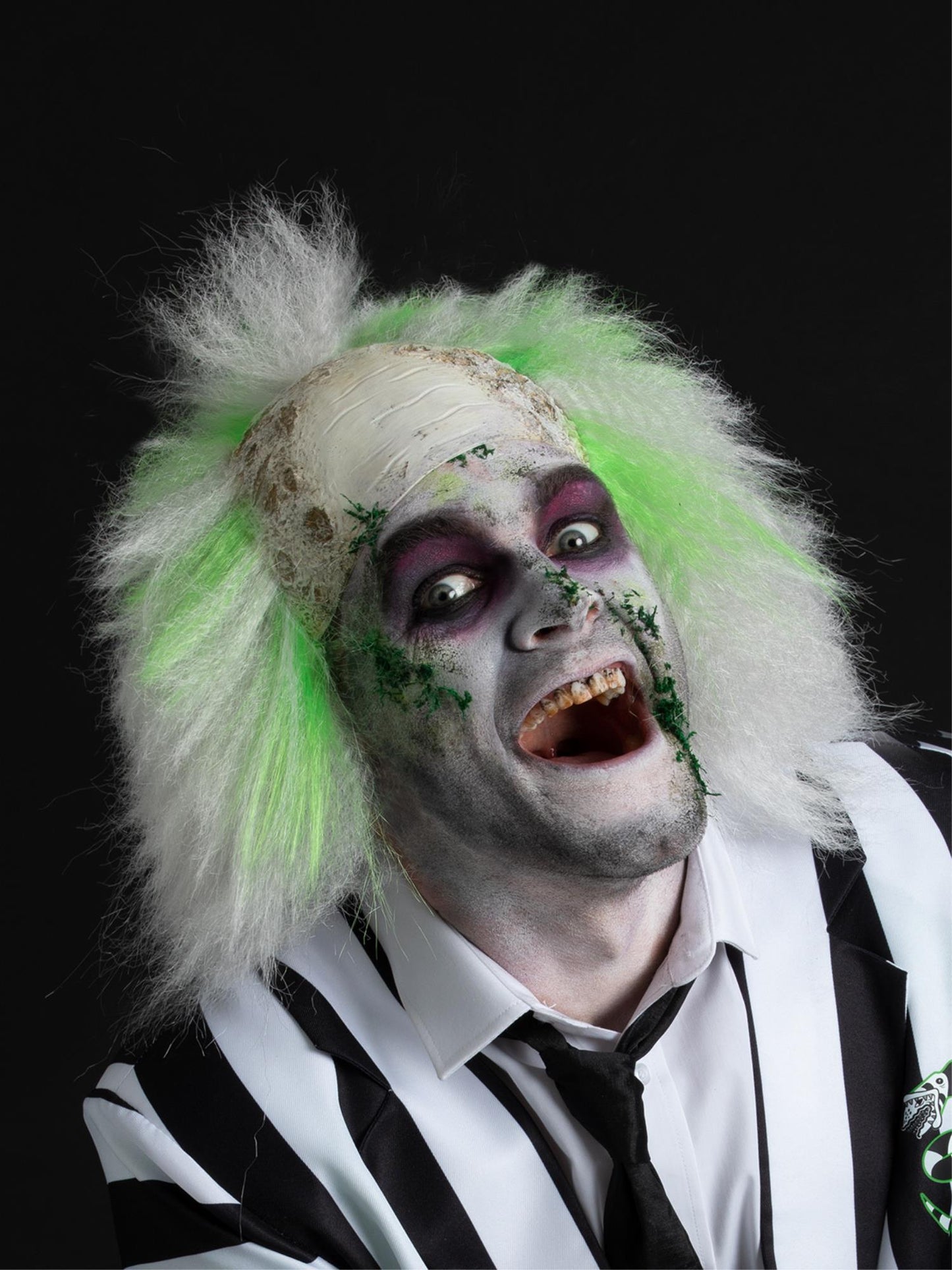 Smiffys Beetlejuice Perücke mit Latex-Glatze für Herren – Produktansicht