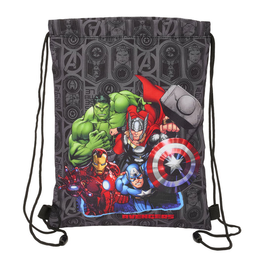 Schwarze Rucksacktasche mit Avengers-Design, 26x34x1 cm, aus robustem Polyester.