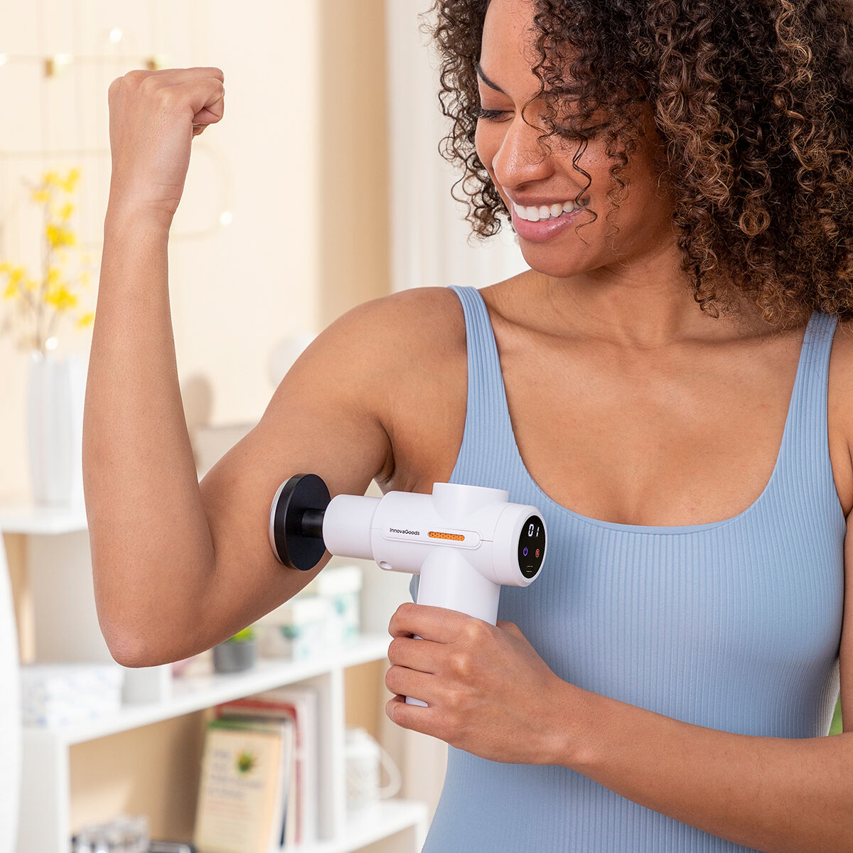 InnovaGoods Hokgun Muskel-Massagepistole mit Wärme- und Kältefunktion – Seitenansicht