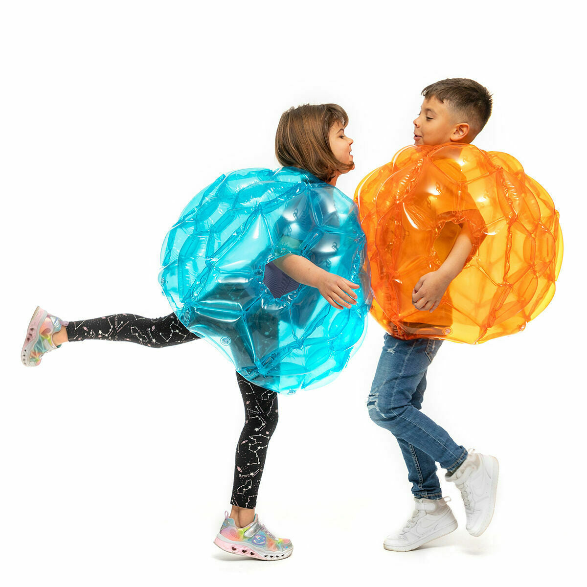 InnovaGoods aufblasbarer Bumper-Bubble-Ball mit Wassersprinkler – Seitenansicht