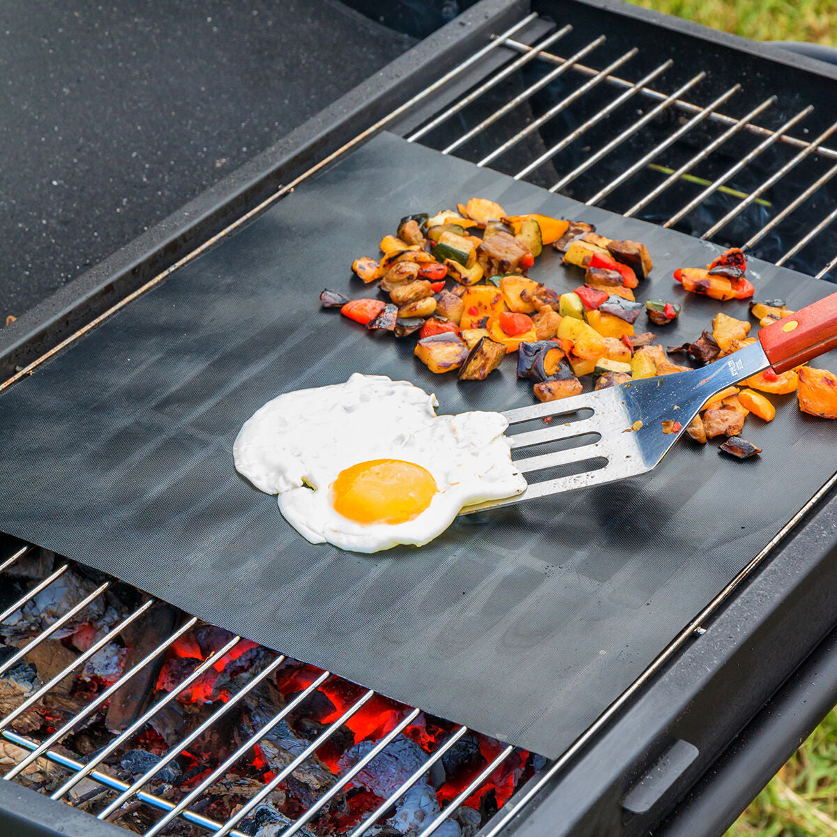 InnovaGoods Backmatte für Ofen und Grill, schwarz, 40 x 33 cm – Seitenansicht