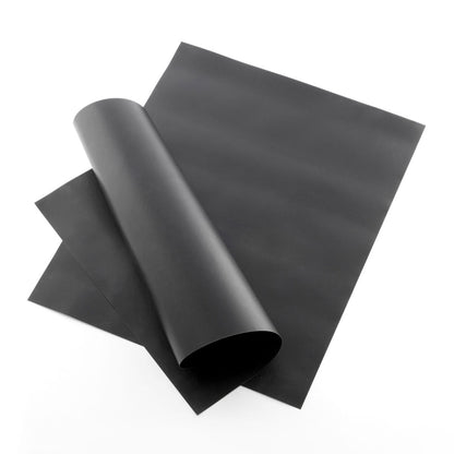 InnovaGoods Backmatte für Ofen und Grill, schwarz, 40 x 33 cm – Anwendungsansicht