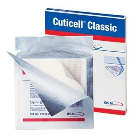 BSN MEDICAL BSN MEDICAL Cuticell Gasa Parafinada 5x5 cm 5 Stück Parafingaze Kosmetik