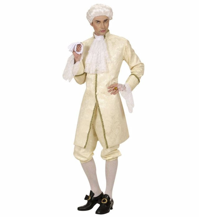 Casanova-Kostüm bestehend aus Jacke, Hose, Jabot und Schuhschnallen auf neutralem Hintergrund