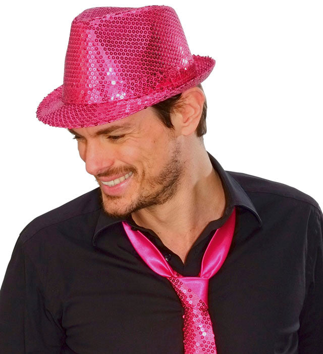Pinker Fedora-Hut mit funkelnden Pailletten für Fasnacht und Karneval