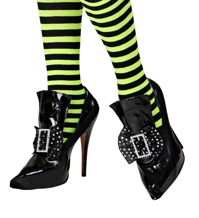 Schuhüberzieher Hexe aus schwarzem Vinyl mit Schnalle und Dekoration