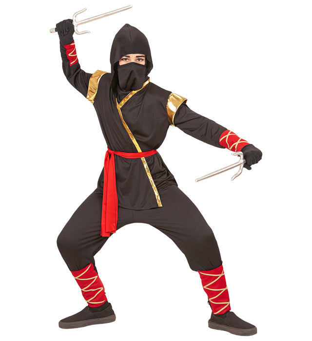 Ninja Kostüm Set mit Kapuze, Maske, Gürtel und Binden auf weissem Hintergrund