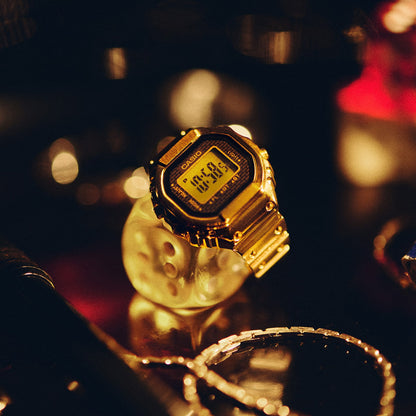 CASIO COLLECTION & VINTAGE CASIO Vintage CRW-001G-9ER 50th Anniversary Armbanduhr – Detailansicht