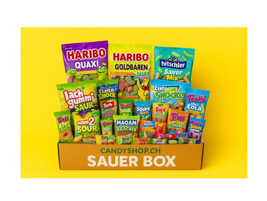 Bunte Überraschungsbox mit verschiedenen sauren Süßigkeiten in bunten Verpackungen