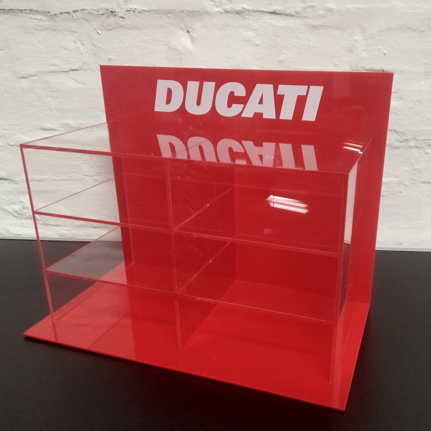 PoS MATERIAL Ducati Display DADS19126092 Unisex Armbanduhr – Produktansicht