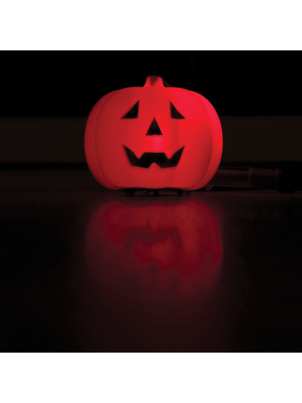 Kleine Rubies Kürbislaterne mit Henkel für Halloween-Dekoration – Seitenansicht