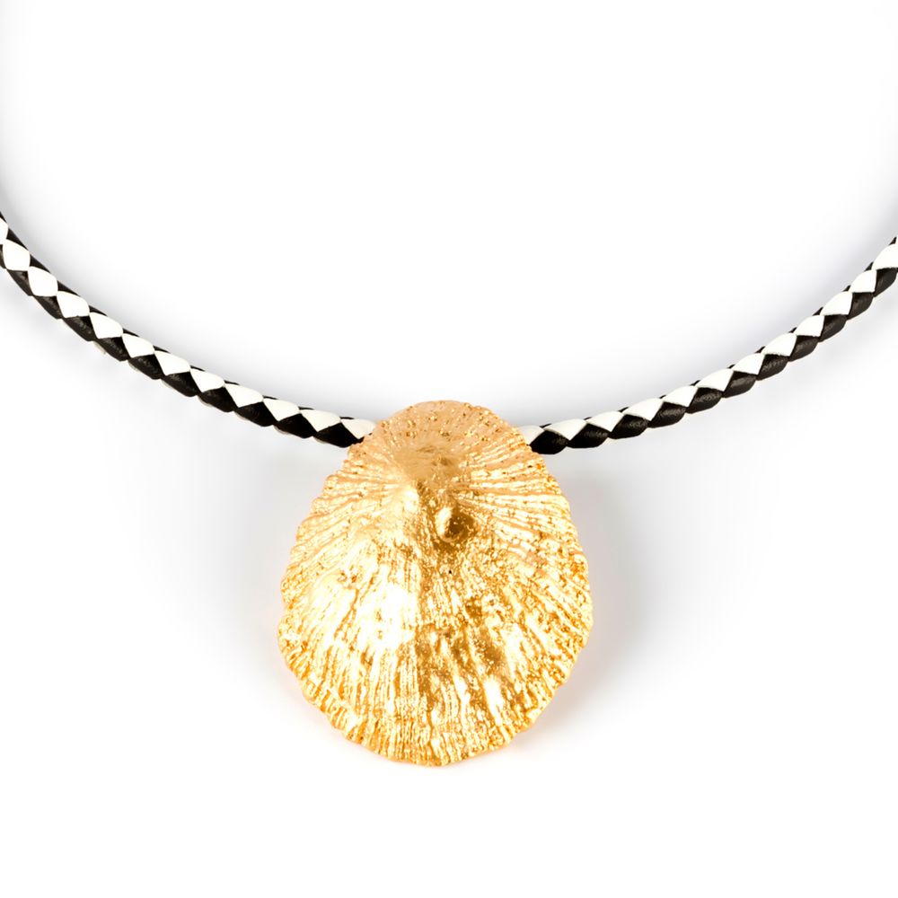 CALOBRA LUXE BLACK &amp; WHITE necklace #shiny gold 1 u