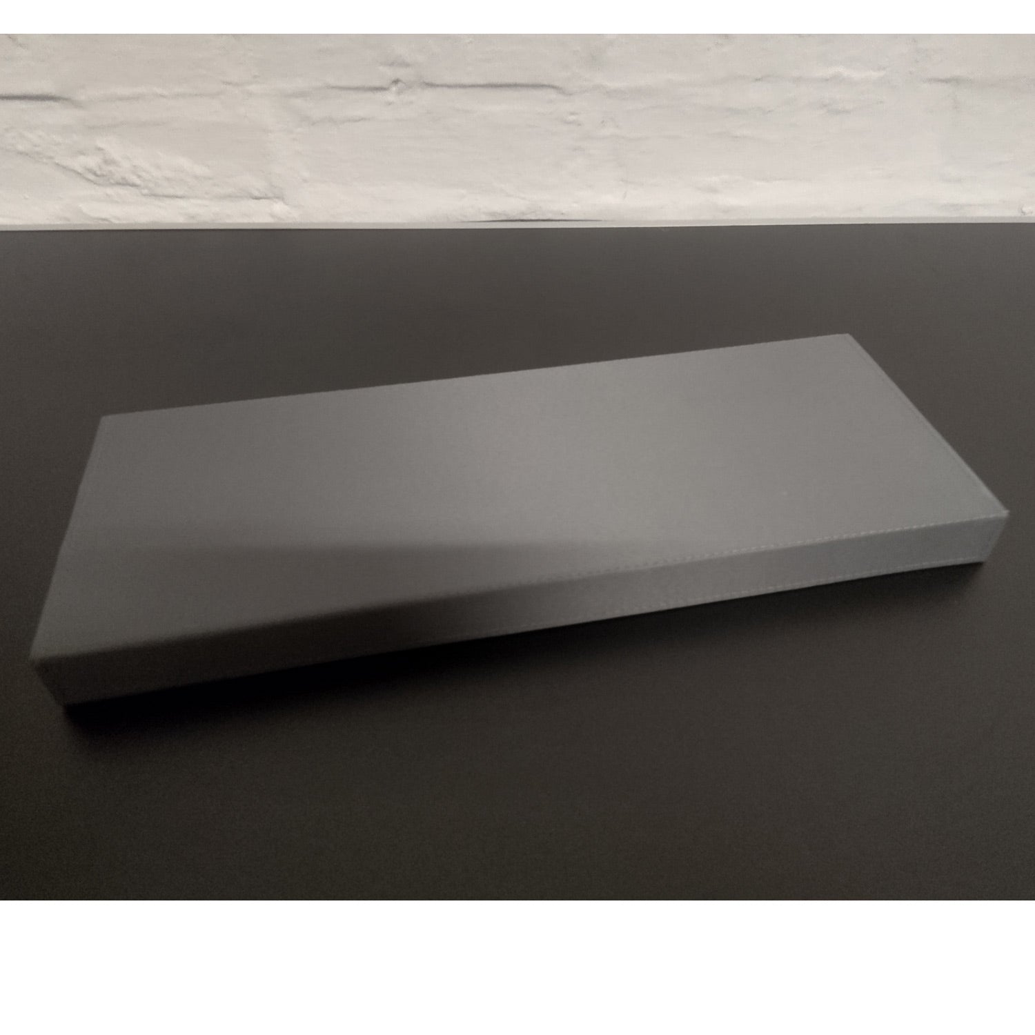 PoS MATERIAL Light Grey Tray Unisex Armbanduhr Grau ohne Logo – Produktansicht