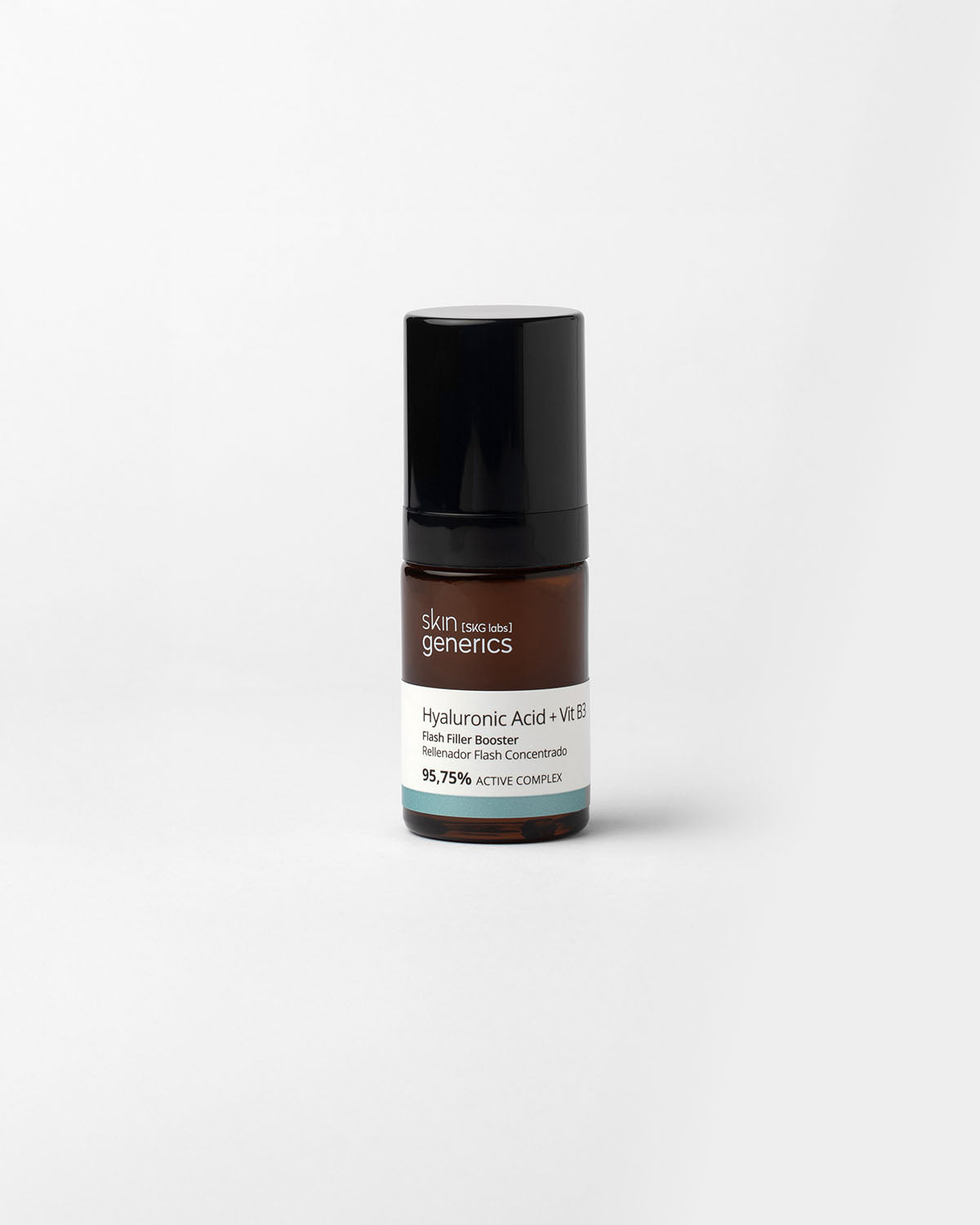 Skin Generics Hyaluronsäure Vitamin B3 Gesichtsserum 20 ml