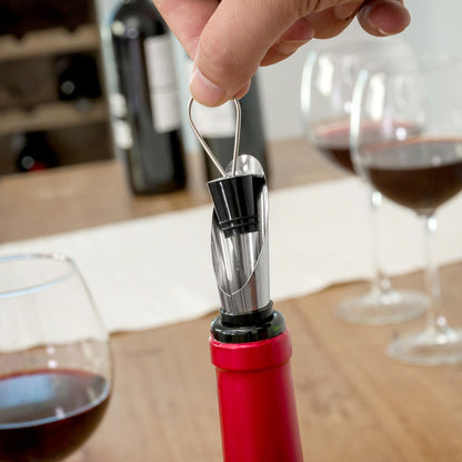 InnovaGoods 5-teiliges Wein-Zubehörset in Flaschenoptik mit Korkenzieher und Weinaccessoires – Rückansicht