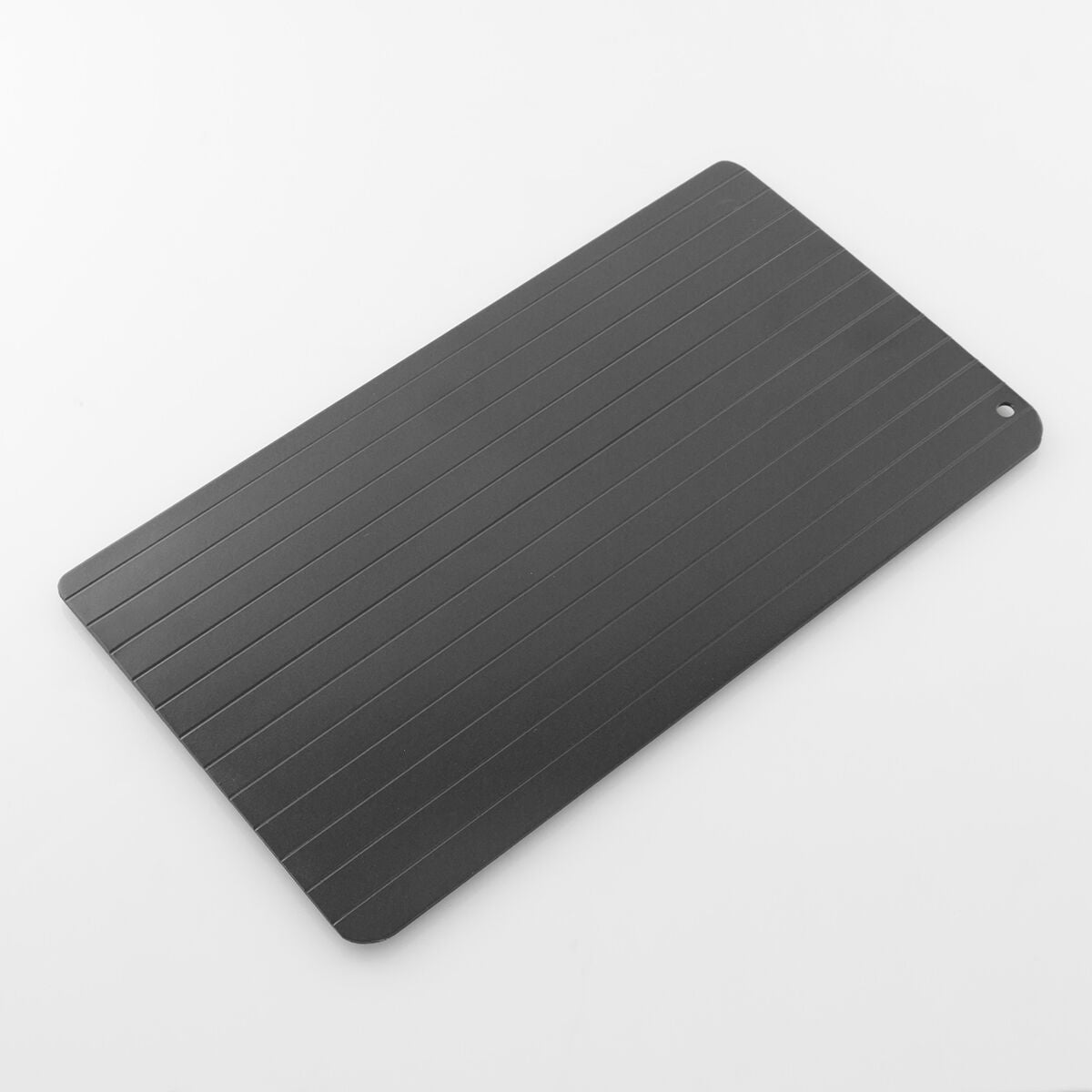 Schwarze Qheat Auftauplatte von InnovaGoods zum Auftauen von Lebensmitteln – Seitenansicht