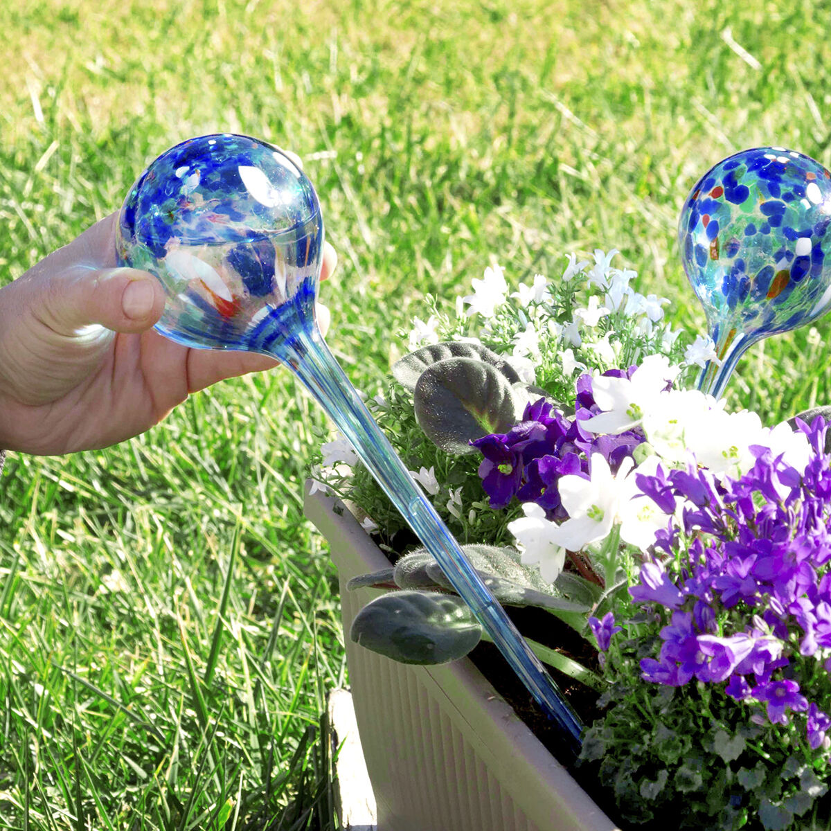 Aqua·Loon automatische Bewässerungsballons von InnovaGoods, 2 Stück, blaues Glas – Ansicht 7