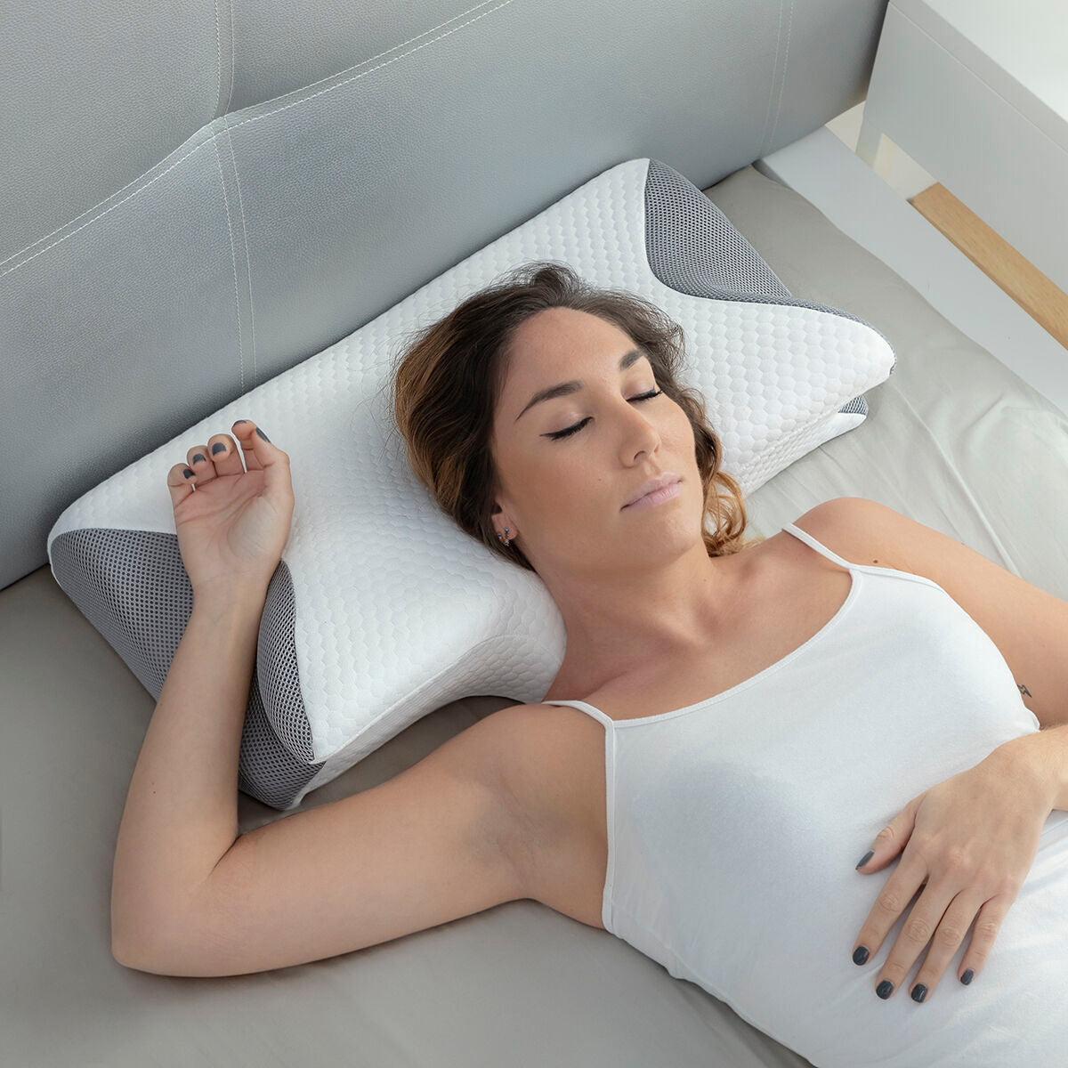 Ergonomisches viskoelastisches Nackenkissen Conforti von InnovaGoods – Ansicht 7