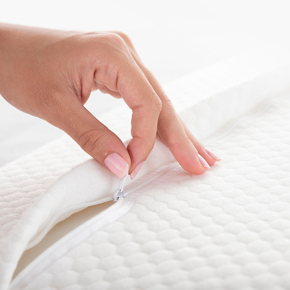Ergonomisches viskoelastisches Nackenkissen Conforti von InnovaGoods – Verpackung