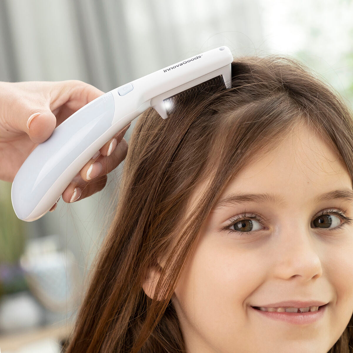Elektrischer Läusekamm Unlicer von InnovaGoods in Weiss – Ansicht 8