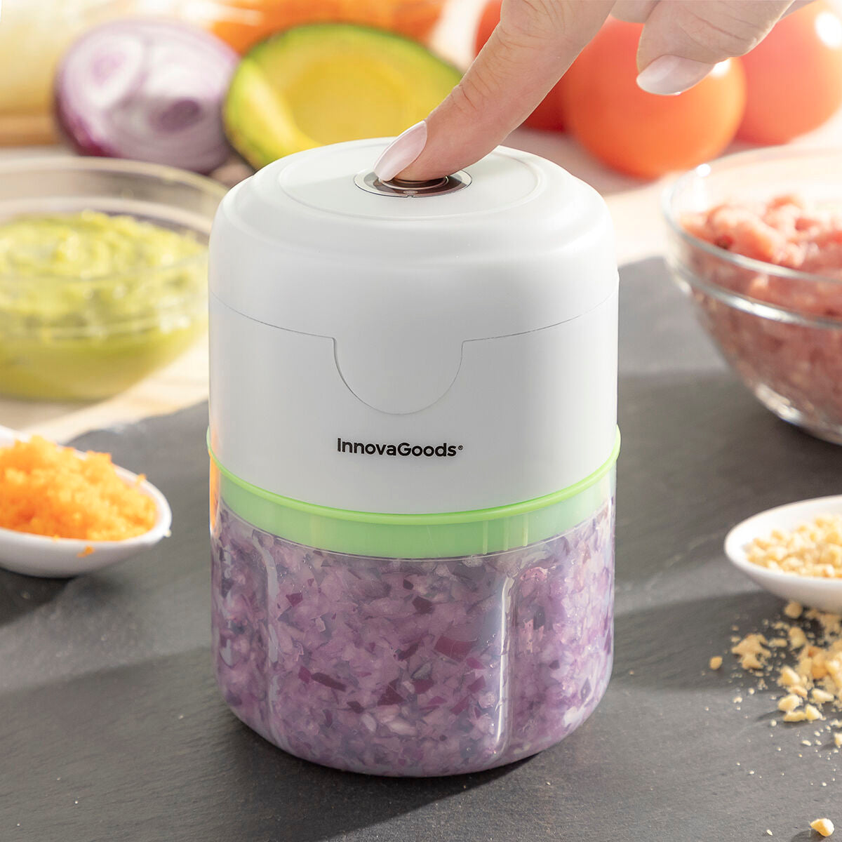 Tragbarer wiederaufladbarer Mini-Zerkleinerer Echoppie InnovaGoods – Produktansicht