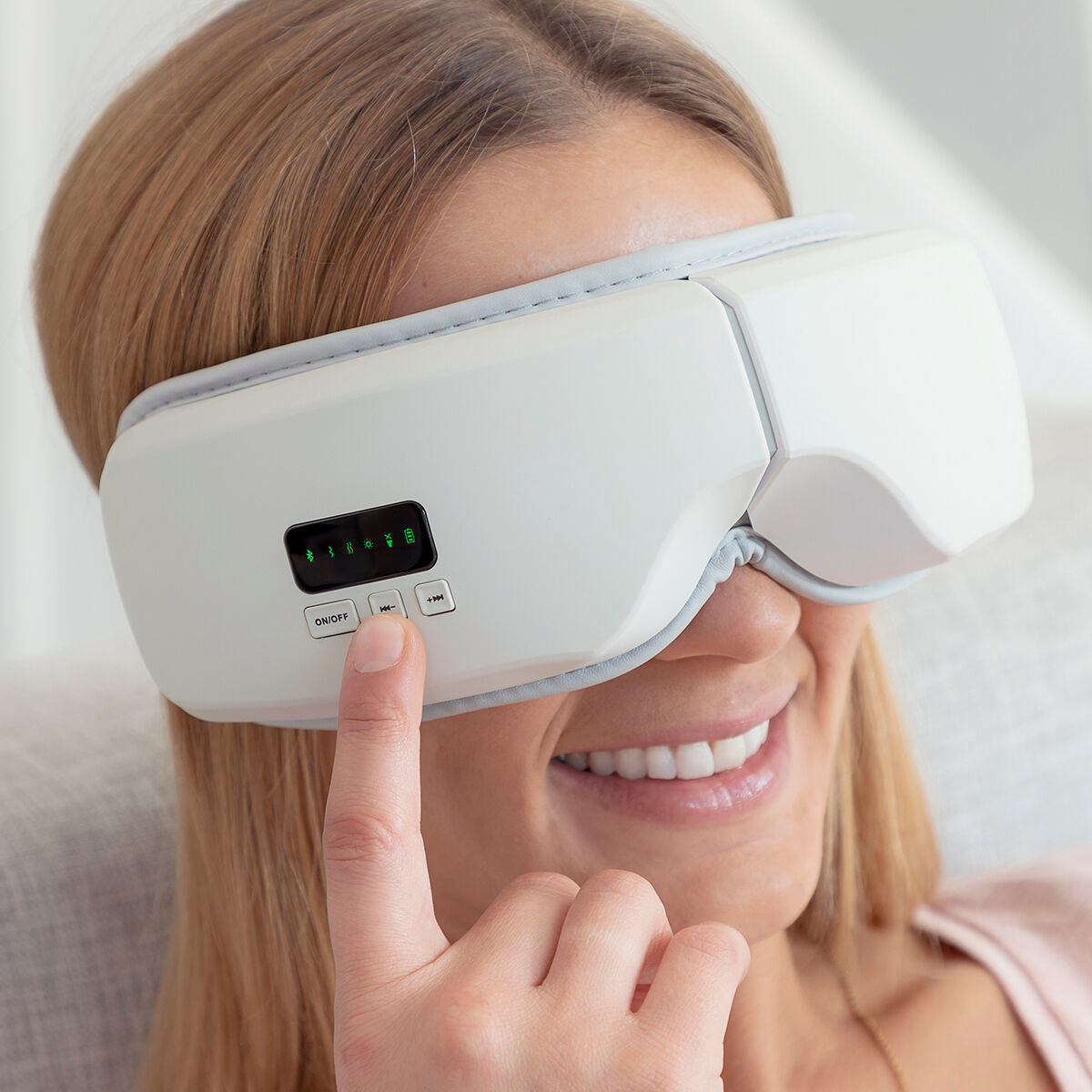 InnovaGoods Eyesky 4-in-1 Luftkompressions-Augenmassagegerät in Grau – Ansicht 7