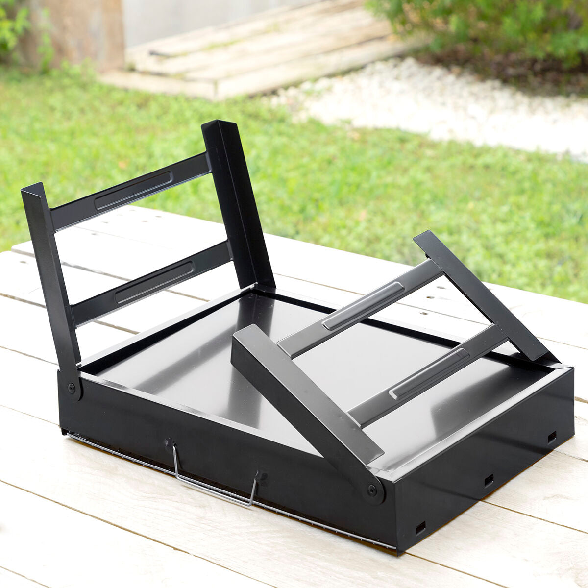 InnovaGoods BearBQ klappbarer Holzkohle-Tischgrill – Verpackung