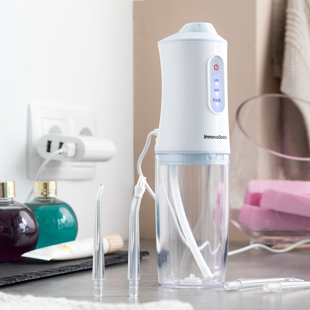 Tragbare wiederaufladbare Munddusche Denter von InnovaGoods – Seitenansicht