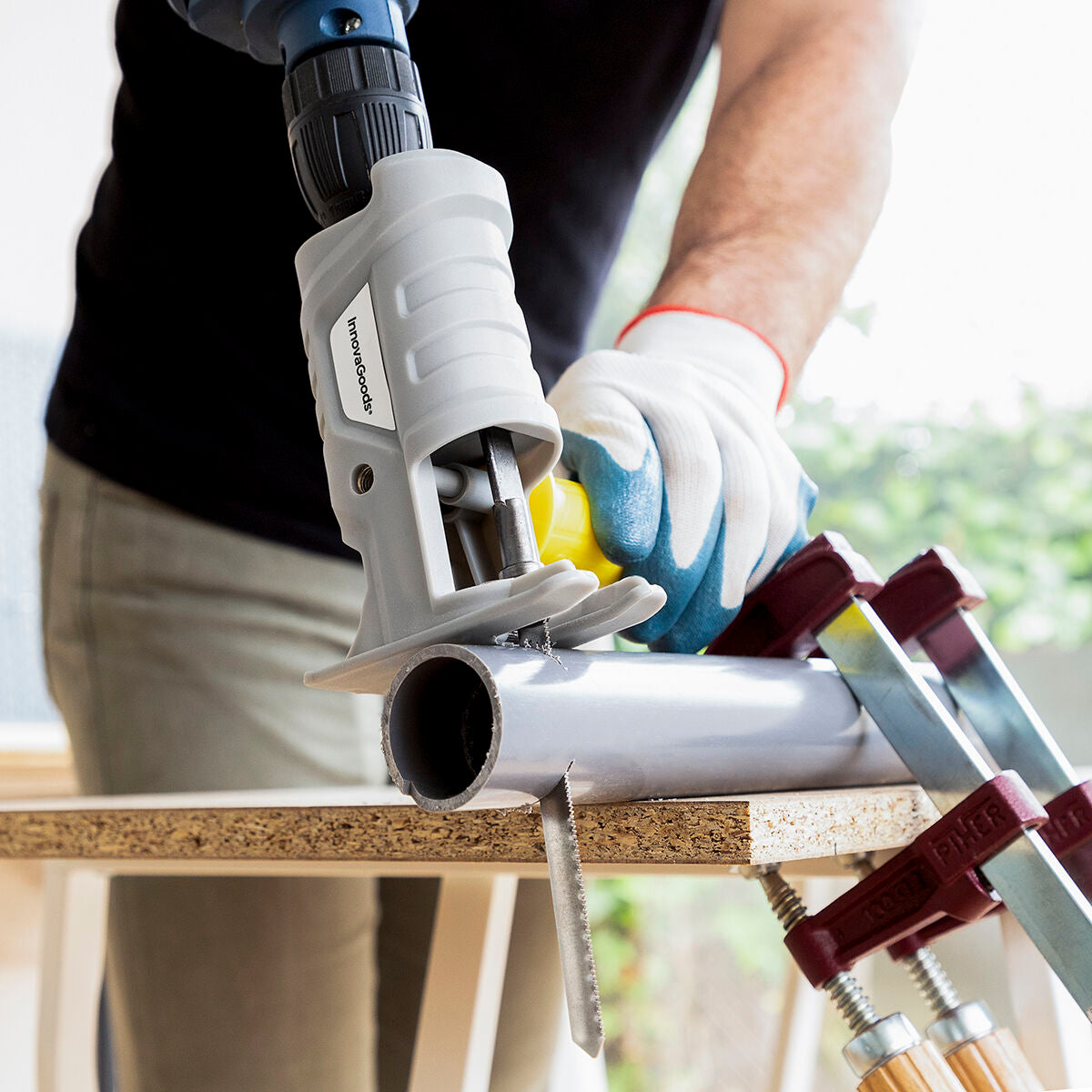 Jrill InnovaGoods Stichsägen-Adapter für Bohrmaschinen mit Sägeblättern – Produktansicht
