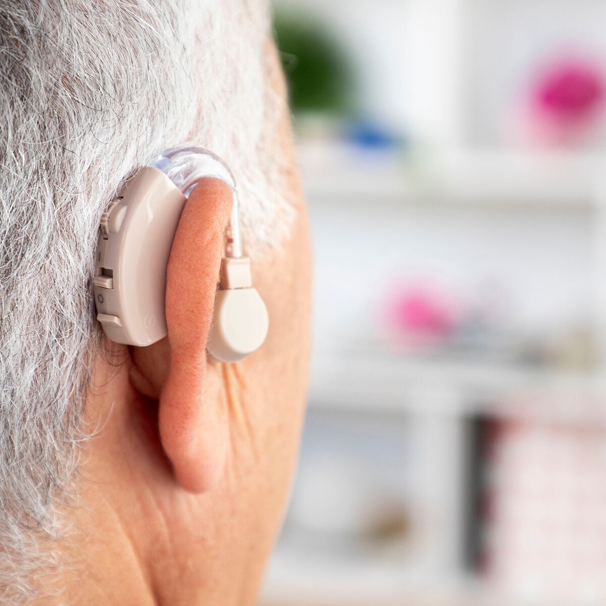 Welzy Hinter-dem-Ohr-Hörverstärker von InnovaGoods mit Zubehör – Ansicht 7