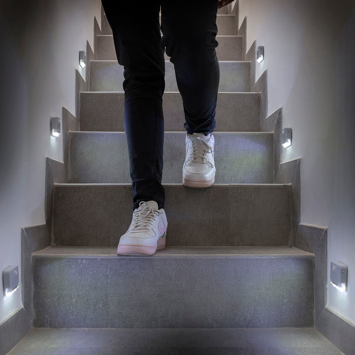Lumtoo LED-Lampe mit Bewegungssensor von InnovaGoods, 2er-Set – Rückansicht