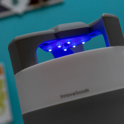 Anti-Mücken-Sauglampe KL Silen von InnovaGoods mit UV-LEDs und USB-Anschluss – Anwendungsansicht