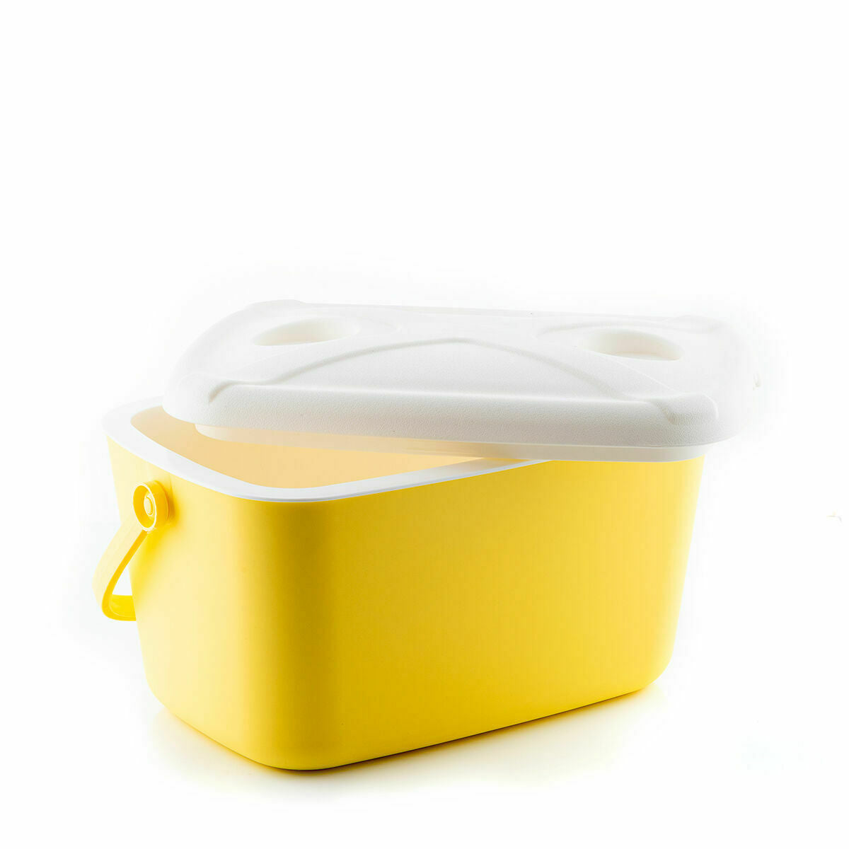 Tragbare Kühlbox Lilty 15 l von InnovaGoods mit Tragegriff und Deckel mit Becherhaltern – Anwendungsansicht